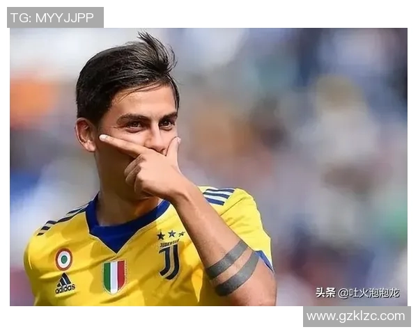 足球球星庆祝动作合集：盘点那些令人难忘的经典时刻与激情瞬间